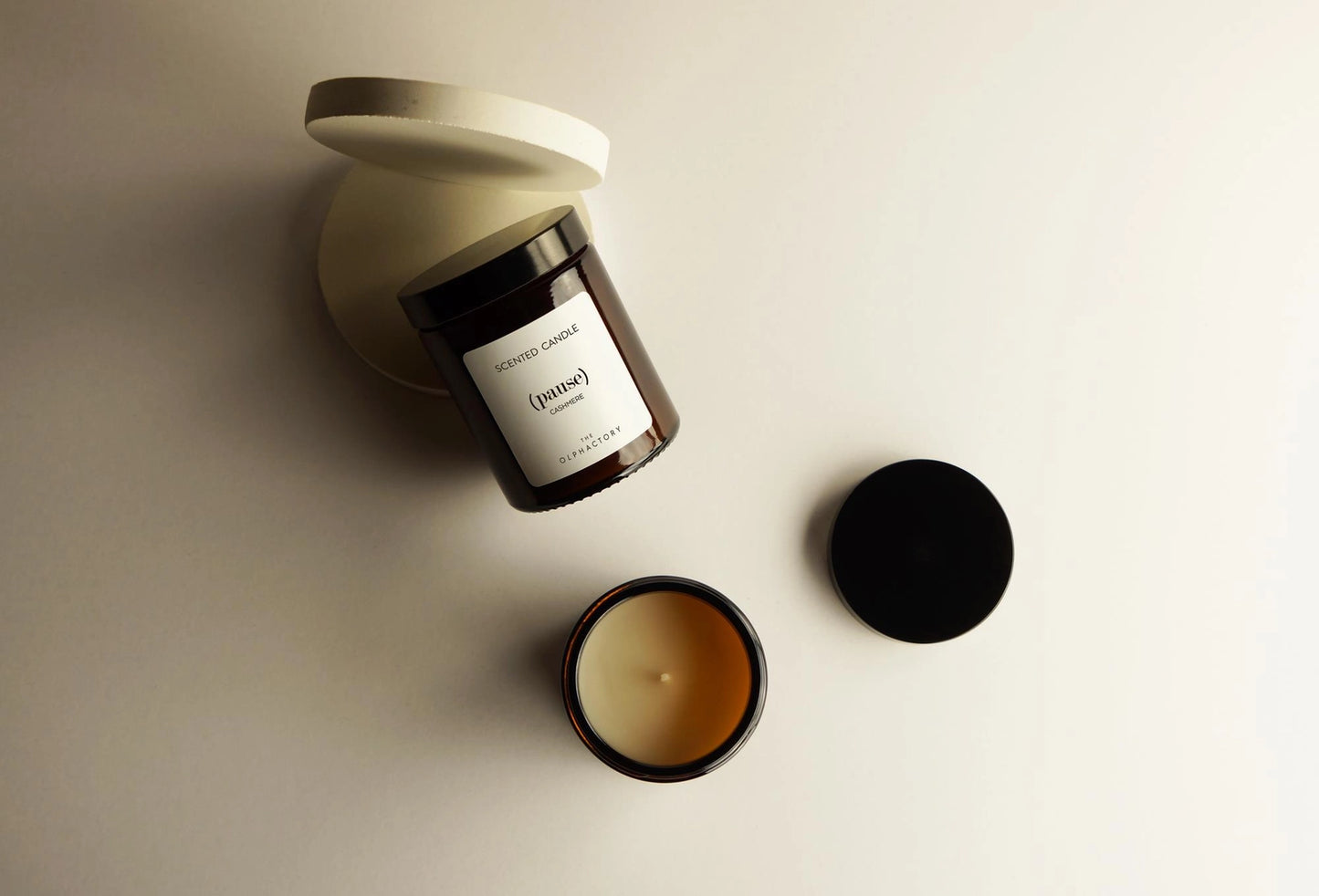 Candela in Cera Vegetale “Cashmere” – The Olphactory
